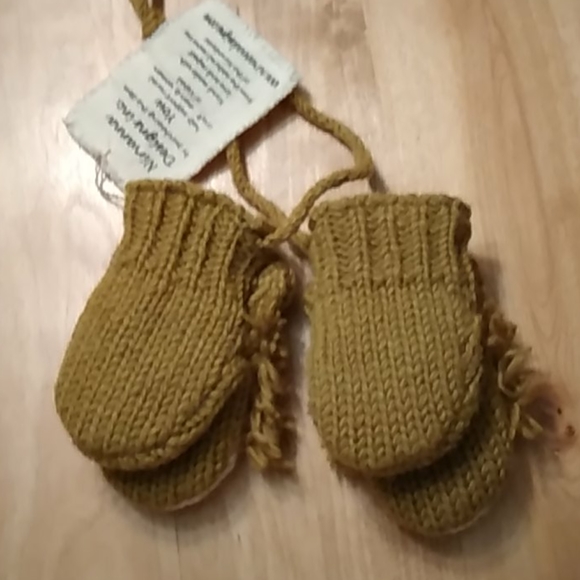 Nirvanna designs inc animal puppet mittens - Picture 2 of 2